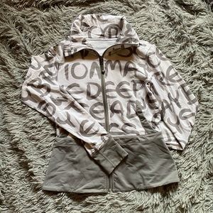 Lululemon women’s zip up jacket